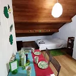 Cozy Central Apartment