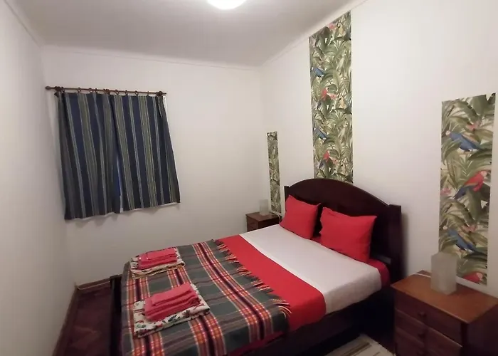 Cozy Central Apartment *